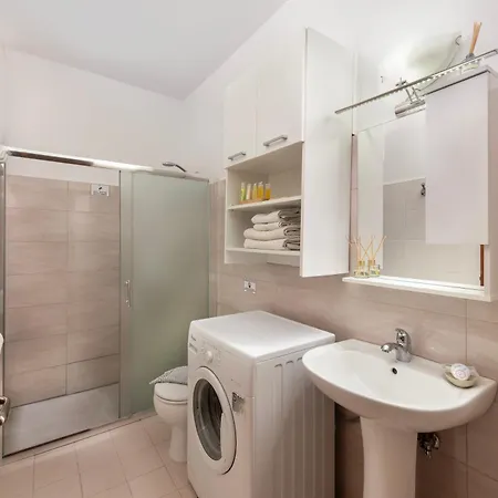 Апартаменты Dolce Casa Suite1 *